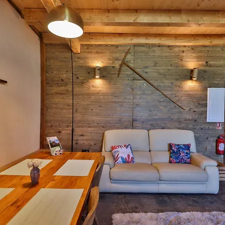 Aldeamento Turístico Escale Cab'âne *